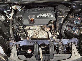 HONDA CR-V 2.2 i-DTEC EX 5dr