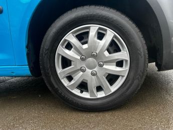 VOLKSWAGEN CADDY 1.6 TDI 102PS Startline Van