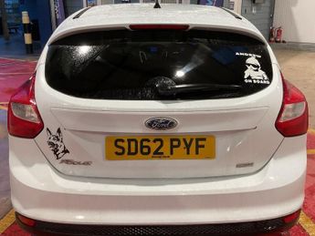 FORD FOCUS 1.0 EcoBoost Zetec 5dr