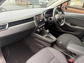 RENAULT CLIO 1.6 E-TECH full hybrid 145 Evolution Auto