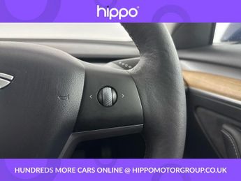 TESLA MODEL 3 RWD 4dr Auto