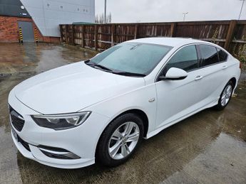 VAUXHALL INSIGNIA 2.0 Turbo D SRi Vx-line Nav 5dr Auto