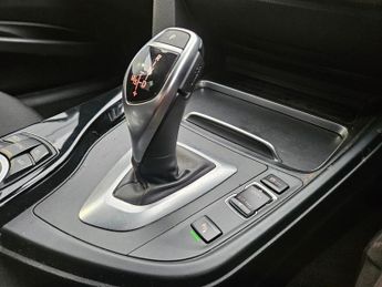 BMW 3 SERIES 320i Sport 4dr Step Auto