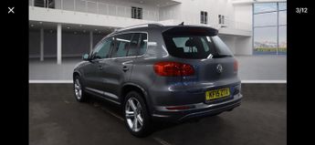 VOLKSWAGEN TIGUAN 2.0 TDi BlueMotion Tech R-Line 5dr 150 DSG [NAV]