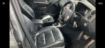 VOLKSWAGEN TIGUAN 2.0 TDi BlueMotion Tech R-Line 5dr 150 DSG [NAV]