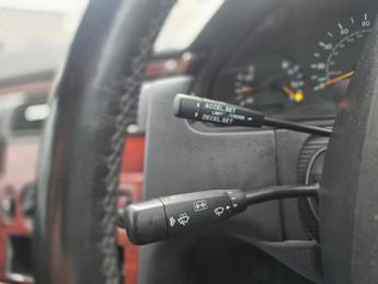 MERCEDES-BENZ E CLASS 2.2 E220 CDI Classic Saloon 4dr Diesel Automatic (184 g/km 125 b