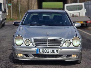 MERCEDES-BENZ E CLASS 2.2 E220 CDI Classic Saloon 4dr Diesel Automatic (184 g/km 125 b