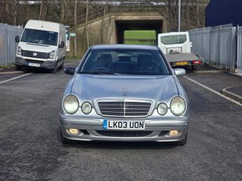 MERCEDES-BENZ E CLASS 2.2 E220 CDI Classic Saloon 4dr Diesel Automatic (184 g/km 125 b