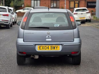 VAUXHALL CORSA 1.4i 16v Design Hatchback 5dr Petrol Automatic (a/c) (180 g/km 8