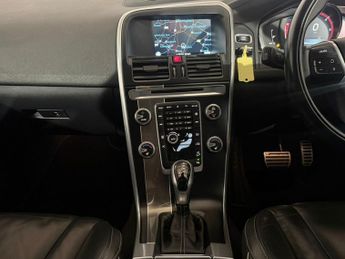 VOLVO XC60 D4 [181] R DESIGN Lux Nav 5dr AWD Geartronic