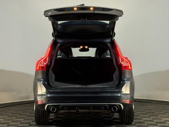 VOLVO XC60 D4 [181] R DESIGN Lux Nav 5dr AWD Geartronic