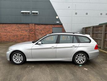 BMW 3 SERIES 320i SE 5dr Auto