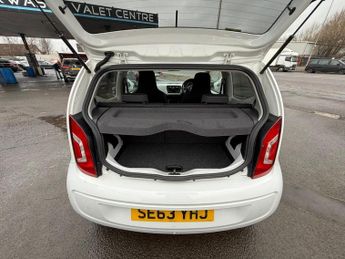 VOLKSWAGEN UP! 1.0 HIGH UP! AUTOMATIC