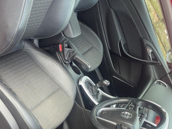 VAUXHALL ASTRA GTC 1.4T 16V 140 SRi 3dr