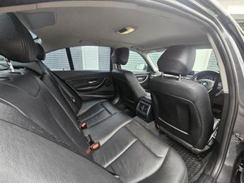 BMW 3 SERIES 320d Luxury 4dr Step Auto