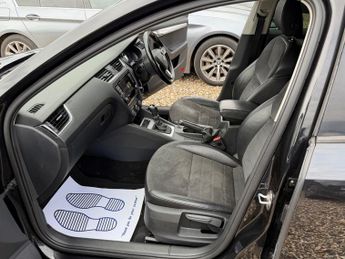 SKODA OCTAVIA 2.0 TDI CR SE L 5dr DSG