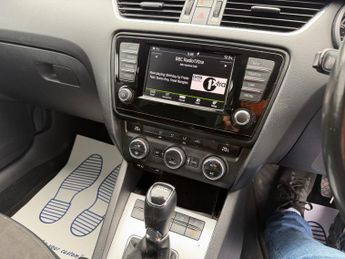 SKODA OCTAVIA 2.0 TDI CR SE L 5dr DSG