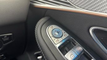 MERCEDES-BENZ EQC EQC 400 80kWh AMG Line SUV 5dr Electric Auto 4MATIC (408 ps)