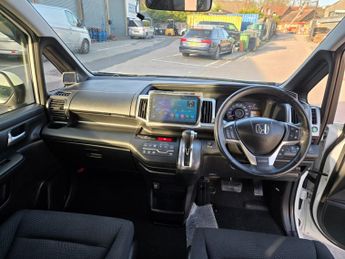 HONDA STEPWAGON 8 Seater Fresh Import warranted mileage ULEZ compliance 