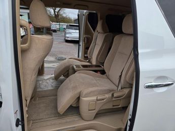 TOYOTA VELLFIRE Alphard 2.4 Fresh Import ULEZ COMPLIANCE 