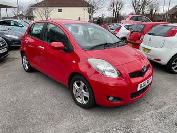 Toyota Yaris 1.33 VVT-i TR 5dr [6]