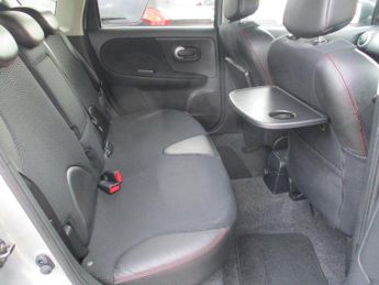 NISSAN NOTE 1.6 Tekna 5dr Auto