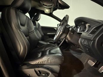 VOLVO XC60 D4 [181] R DESIGN Lux Nav 5dr Geartronic