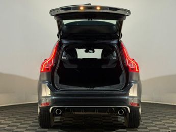 VOLVO XC60 D4 [181] R DESIGN Lux Nav 5dr Geartronic