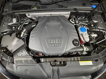 AUDI A4 3.0 TDI Quattro S Line 5dr S Tronic