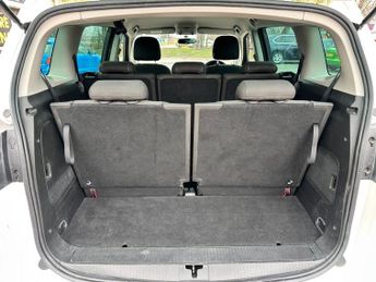 VAUXHALL ZAFIRA 2.0 CDTi SRi Nav 5dr Auto