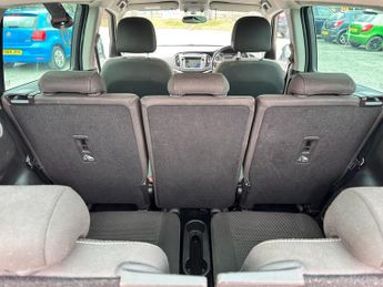 VAUXHALL ZAFIRA 2.0 CDTi SRi Nav 5dr Auto