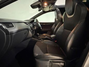 SKODA OCTAVIA 2.0 TDI CR vRS 5dr DSG