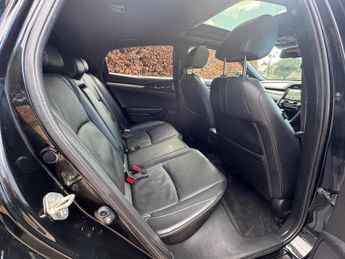 HONDA CIVIC 1.5 VTEC Turbo Prestige 5dr CVT