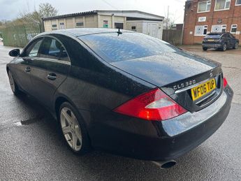 MERCEDES-BENZ CLS CLS320 CDI 4dr Tip Auto