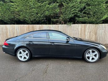 MERCEDES-BENZ CLS CLS320 CDI 4dr Tip Auto