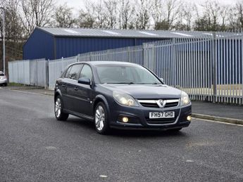 Vauxhall Signum 2.2i Direct Design 5dr Auto