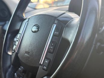 LAND ROVER FREELANDER 2 2.2 SD4 HSE 5dr 4WD Auto ++ SUNROOF / LEATHER / NAV ++