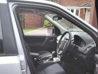 LAND ROVER FREELANDER 22 Td4 S 5dr Auto
