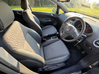 VAUXHALL CORSA 1.4 SE 5dr Auto