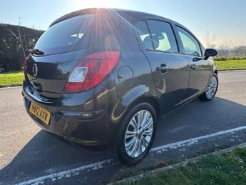 VAUXHALL CORSA 1.4 SE 5dr Auto