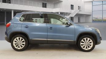 VOLKSWAGEN TIGUAN 2.0 TDi BMT Match 4MOTION 5dr 150 DSG ++ ULEZ / NAV / 10 SERVICE