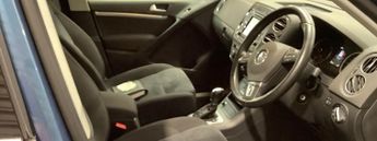 VOLKSWAGEN TIGUAN 2.0 TDi BMT Match 4MOTION 5dr 150 DSG ++ ULEZ / NAV / 10 SERVICE