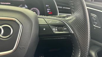 AUDI Q8 50 TDI Quattro S Line 5dr Tiptronic