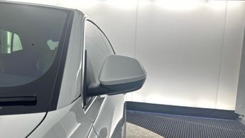 AUDI Q8 50 TDI Quattro S Line 5dr Tiptronic