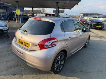 PEUGEOT 208 1.6 Allure Automatic