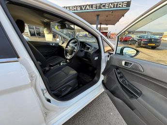 FORD FIESTA 1.0 TITANIUM ZETEC AUTOMATIC