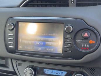 TOYOTA YARIS 1.5 Hybrid Icon Tech 5dr CVT