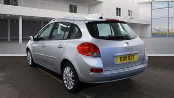RENAULT CLIO 1.2 TCE Dynamique TomTom 5dr
