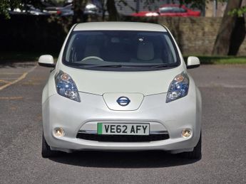 NISSAN LEAF 24kWh Hatchback 5dr Electric Auto (107 bhp)