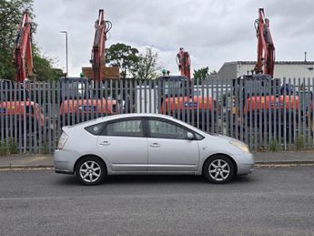 TOYOTA PRIUS 1.5 T Spirit Hatchback 5dr Petrol Hybrid CVT (104 g/km 76 bhp)
